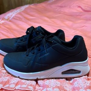 Women’s Skechers